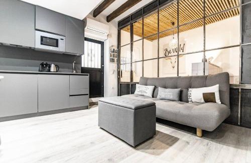 Palos de la Frontera Apartamento | Cozy and modern apartment for 4 in Madrid