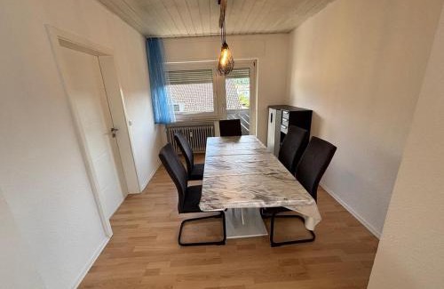 Lohra Apartamento | Cozy and Modern Apartment Your Home Away from Home