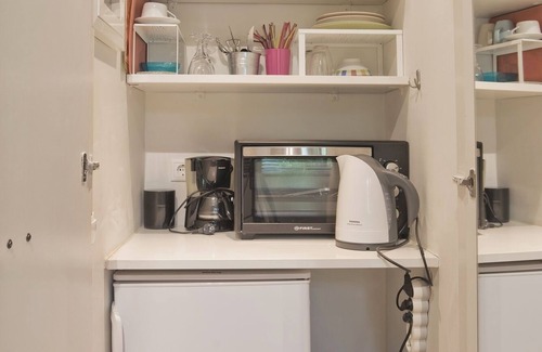 Vouliagmeni Apartamento | Cozy and modern studio Vouliagmeni