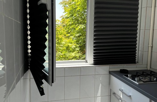 Sector 3 Apartamento | “Cozy and Modern Studio Near Park Lake Mall Perfect for Your Stay in Bucharest!”