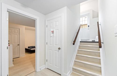 Carleton Place Apartamento | Cozy and Private Basement Suite with All Amenities