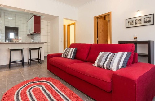 Parragil Casa | Casa acogedora y tranquila en el Algarve, con piscina y terraza.