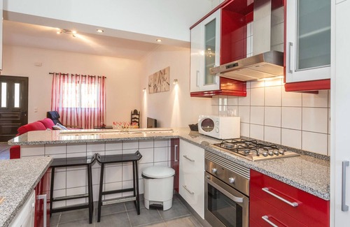 Parragil Casa | Casa acogedora y tranquila en el Algarve, con piscina y terraza.
