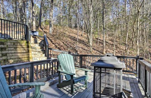 Blue Ridge Apartamento | Cozy and Quiet Studio with Porch, Near Scenic Railway!