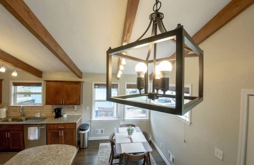 Prairie Village Casa | Cozy and Quiet 3 BR, 2 BA Home in Prairie Village - Pet Friendly