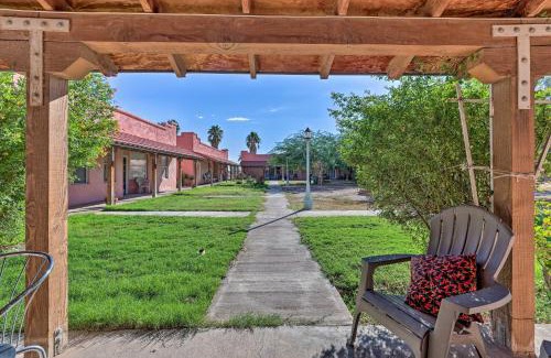 Eleven Mile Corner Apartamento | Cozy and Relaxing Eloy Apartment with Pool Access
