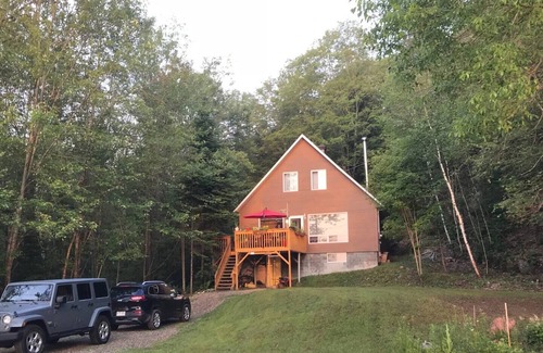 Papineau Regional County Municipality Cabaña | Cozy and secluded cottage on a private road. 7 minutes from all amenities.