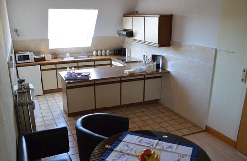 Tensbuttel Apartamento | Apartamento acogedor y espacioso en una zona tranquila con entrada independiente y WiFi