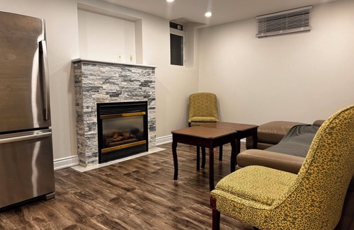 East Credit Casa | Cozy and spacious