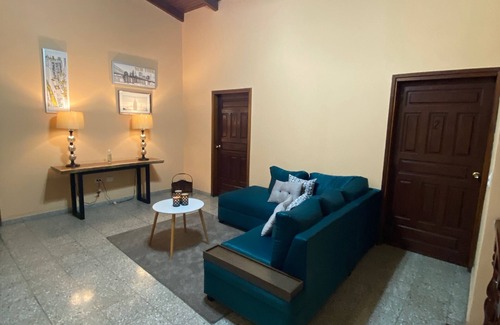 Tegucigalpa Casa | Acogedora y espaciosa casa
