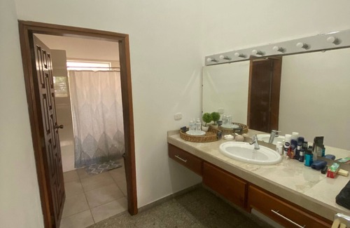 Tegucigalpa Casa | Acogedora y espaciosa casa