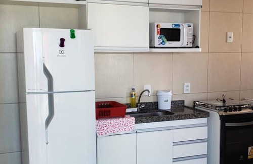Candeias Apartamento | Cozy apartment in Candeias overlooking the sea