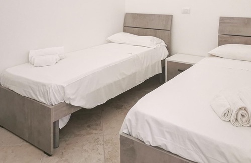 Policastro Bussentino Apartamento | Alojamiento de 2 habitaciones en Policastro Bussentino
