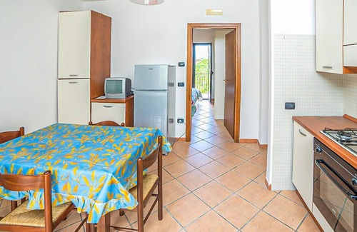 Policastro Bussentino Apartamento | Alojamiento de 2 habitaciones en Policastro Bussentino