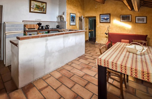 Morieres-les-Avignon Apartamento | Acogedor apartamento en.