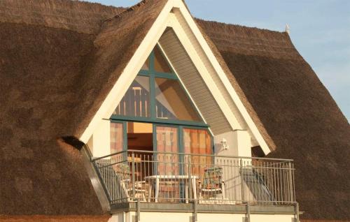 Borgerende Apartamento | Cozy Apartment In Börgerende-Rethwisch