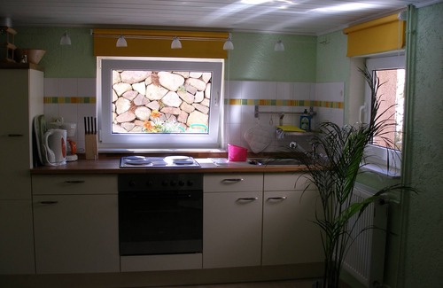 Oberhavel Apartamento | Acogedor apartamento en el Röblinsee en el sótano de una villa