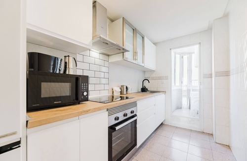Cabo de las Huertas Apartamento | Apartamento acogedor con piscina y balcón, en la mejor zona de Alicante