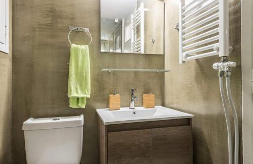 Aigaleo Apartamento | Cozy apartment 10 minutes from Monastiraki Athens