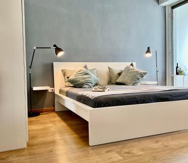Calvairate Apartamento | Cozy Apartment 3 km away from Duomo