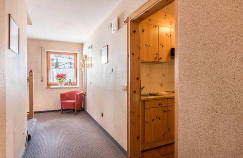 San Cassiano Apartamento | Acogedor apartamento "Dolomieu 21" con vistas a la montaña y Wi-Fi