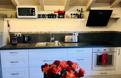 Bons-en-Chablais Apartamento | Acogedor apartamento a 30 minutos de Ginebra