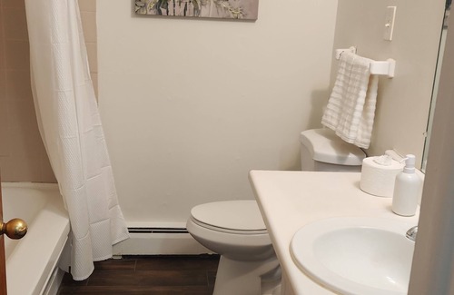 Dearborn Heights Apartamento | Cozy Apartment Getaway