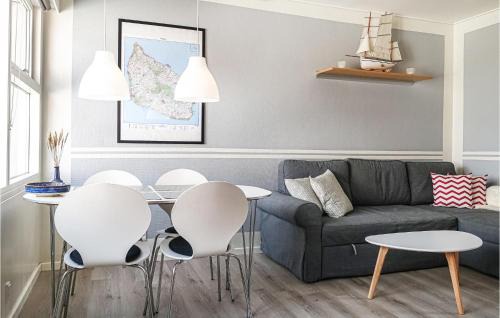 Sandkaas Apartamento | Cozy Apartment In Allinge With Wifi