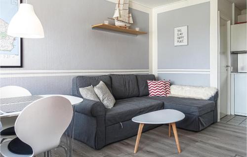 Sandkaas Apartamento | Cozy Apartment In Allinge With Wifi