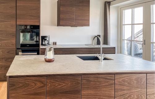 Blokhus Apartamento | Cozy Apartment In Blokhus With Wifi