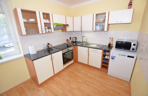 Vysoke Myto Apartamento | Hermoso apartamento en Vysoké Mýto con jardín y terraza compartidos