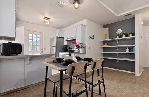 Edinburg Apartamento | Cozy Apartment in Edinburg, TX!