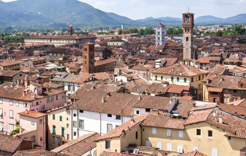 Vicopelago Apartamento | Cozy Apartment In Lucca With Kitchen