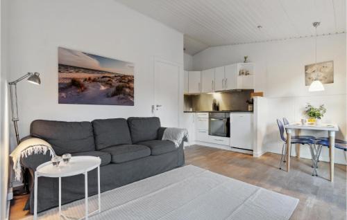 Dueodde Apartamento | Cozy Apartment In Nexø With Kitchen