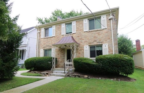 Roselawn Finance Apartamento | Cozy Apartment in Pleasant Ridge