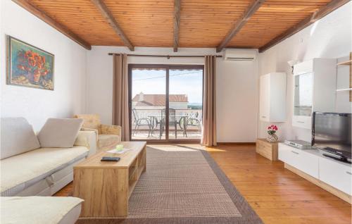 Punat Apartamento | Cozy Apartment In Punat With Sauna