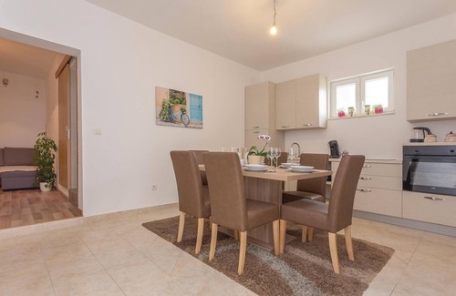 Sibenik Apartamento | Acogedor apartamento en Sibenik con.