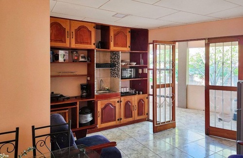 Liberia Apartamento | Cozy Apartment in the Center of Liberia With Beautiful View and 3 Bedrooms