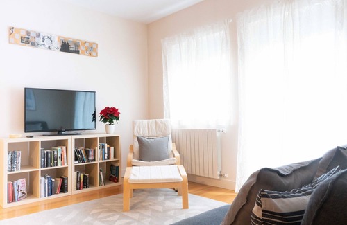 Escobedo Apartamento | Acogedor apartamento en pleno centro de Santander, renovado y con ascensor.