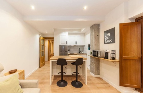 Centro de la ciudad de Gijón Apartamento | Cozy Apartment in the Heart of Gijón