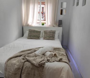La Latina Apartamento | Cozy Apartment in the heart of Madrid