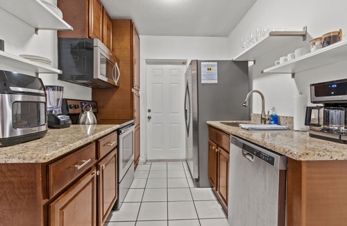 East Central Park Apartamento | Cozy apartment in the Milk District of east Orlando. Unit A