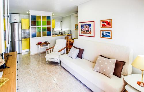 Los Balcones Apartamento | Cozy Apartment In Torrevieja With Wifi