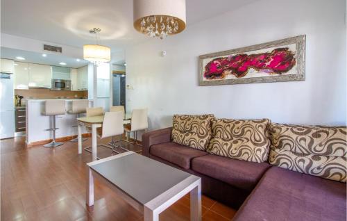 Torrevieja Apartamento | Cozy Apartment In Torrevieja With Wifi