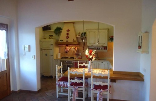 Badia a Settimo Apartamento | Cozy apartment in the green, 20min. from Florence with private parking spaces