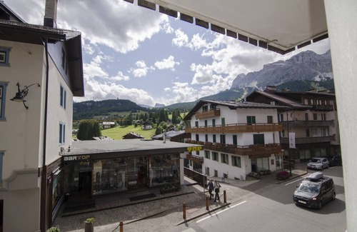 Cortina d'Ampezzo Historic Centre Apartamento | Cozy apartment in Corso Italia