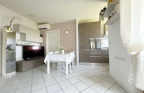 Lambrate Apartamento | Cozy apartment just minutes from Linate, Lambrate and 6 km from downtown
