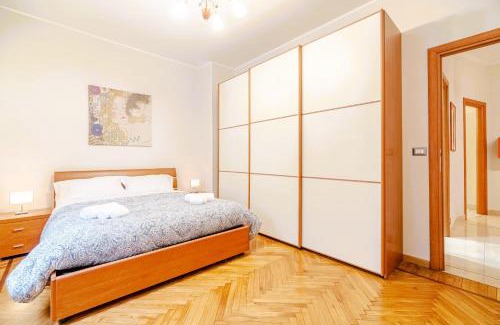 Santa Rita Apartamento | Cozy Apartment - Live Turin in Style!