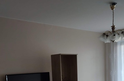 Mazeikiai Apartamento | Cozy Apartment near city center with river views and easy access to necessities.