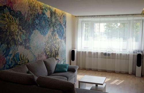Tartu Apartamento | Cozy apartment near Lõunakeskus with home cinema